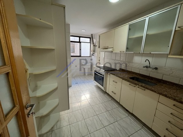 Apartamento para alugar com 3 quartos, 116m² - Foto 8