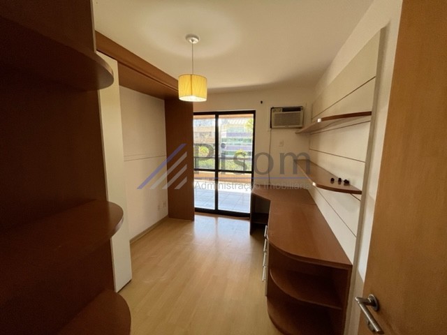 Apartamento para alugar com 3 quartos, 116m² - Foto 18