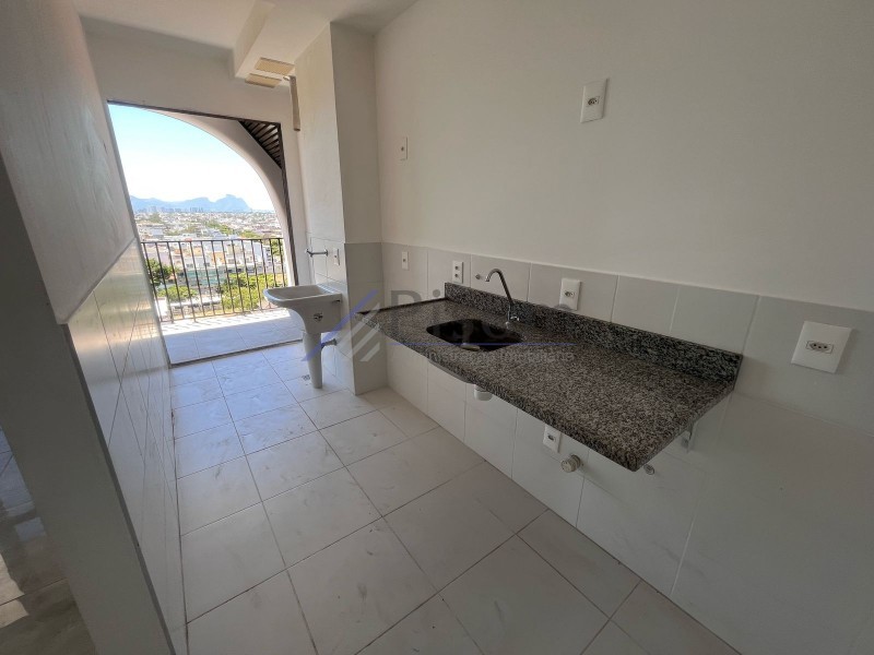 Apartamento à venda com 2 quartos, 80m² - Foto 13