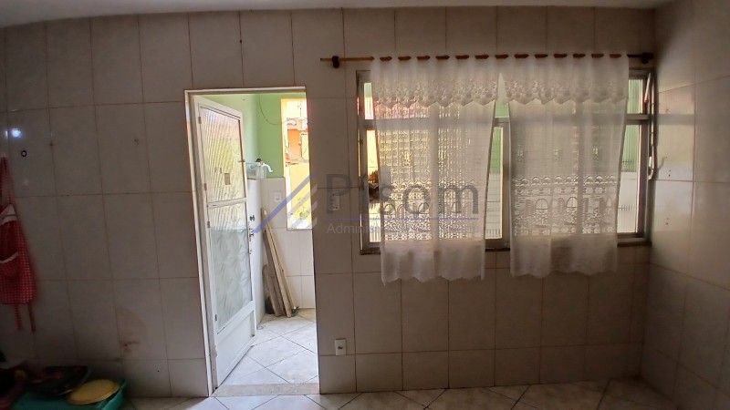 Casa à venda com 3 quartos, 130m² - Foto 26